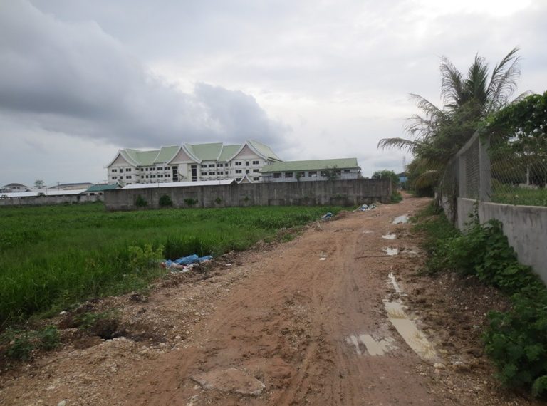 Land for sale (4)